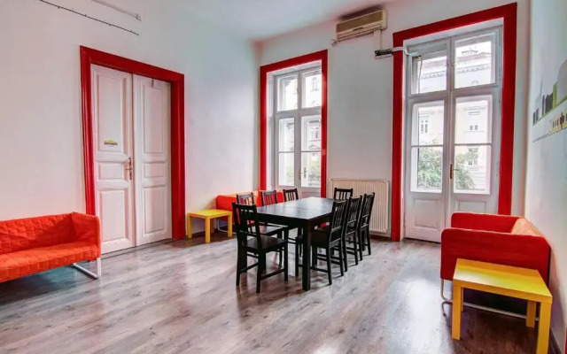 Budapest Easy Flats-Oktogon Lux Apartment