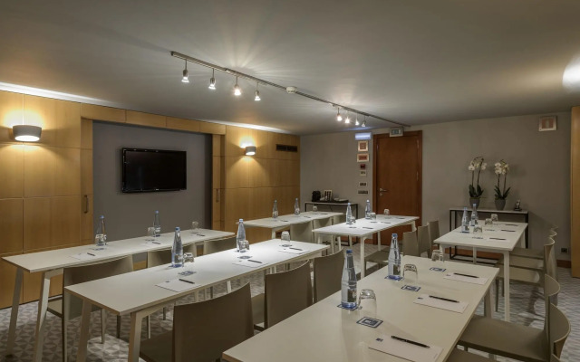 Dom Carlos Liberty Hotel