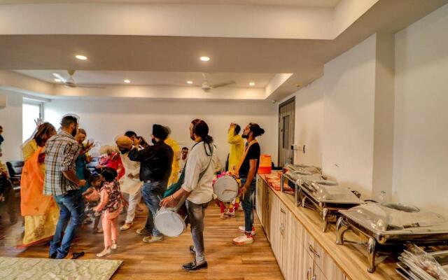 FabHotel Kirti Nagar New Delhi