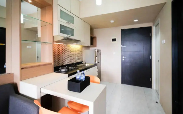 Homey And Tidy 2Br At Puri Mas Apartment