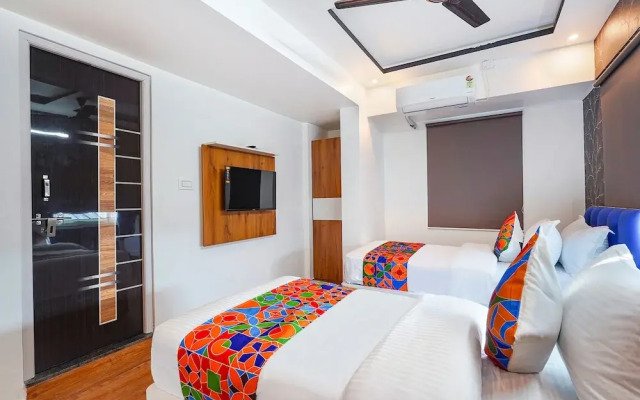 Fabhotel Galaxy Heights