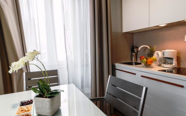 Riva Luxury Rooms