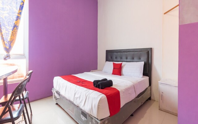 RedDoorz Plus @ Tuparev Cirebon 2