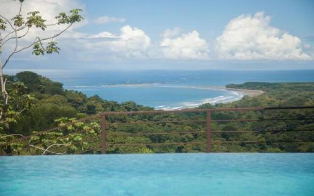 Whale's Tail Ocean View Luxury Suites