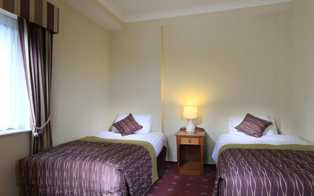 The Coppid Beech Hotel