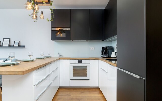 Ślusarska Apartment by Renters Prestige