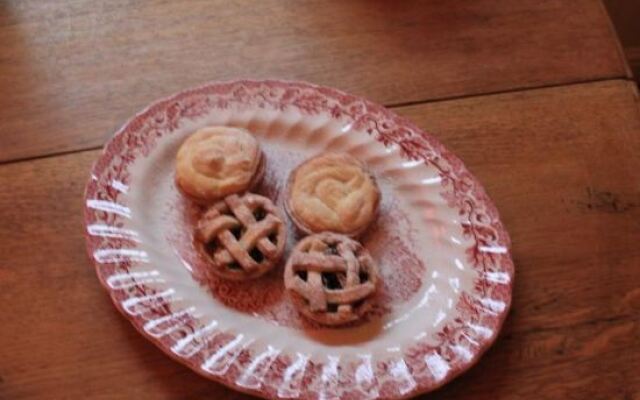 Ellenboro House Bed  Breakfast