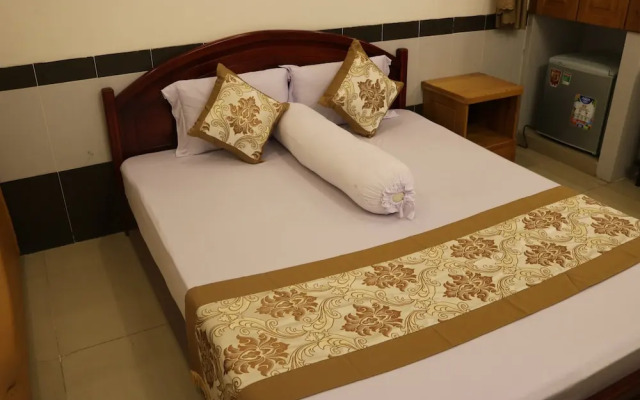 Ngoc Son Hotel