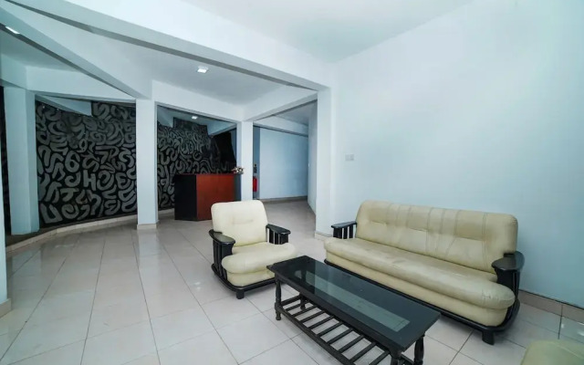 Oyo 559 Mapura Rest