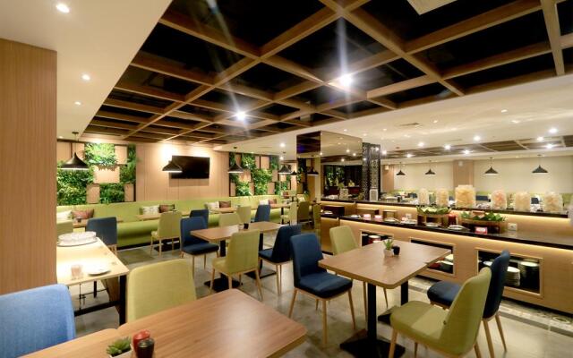 Hotel Dafam Pacific Caesar Surabaya