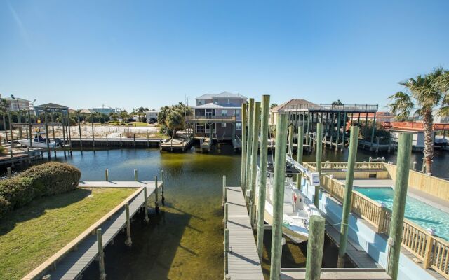 Captain Jax 5 Bedrooms 3 Bathrooms Home