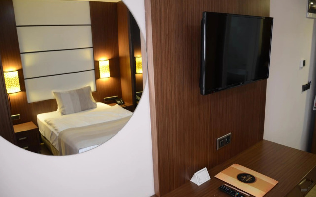 Safa Royal Museum Hotel