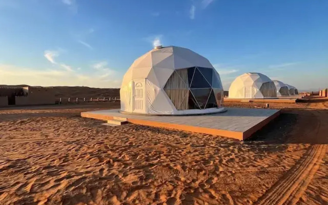 Modern desert gate resort