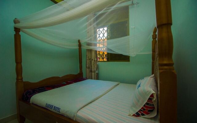 Kajosh Hotel