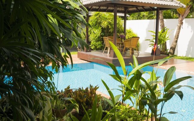 Monsoon Beach Villas