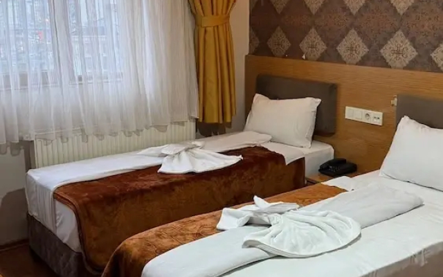 Alklas Hotel