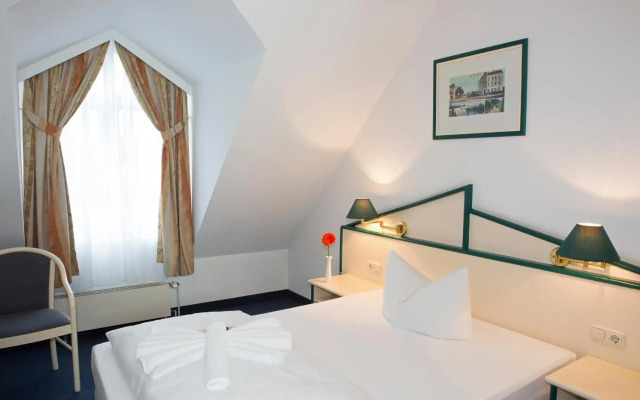 Hotel 3 Linden