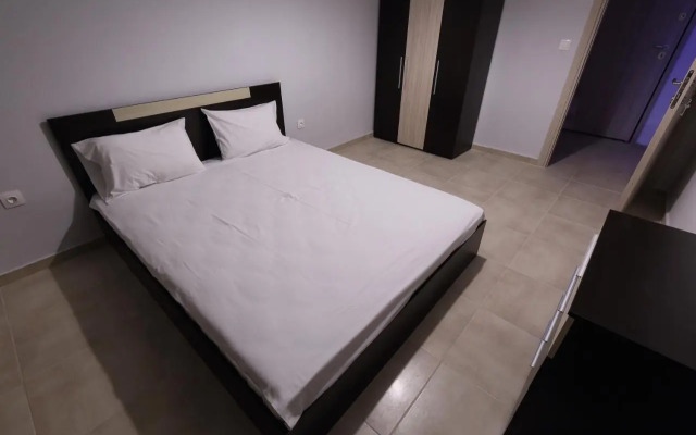 Dimitris House 4