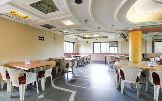 OYO 62100 Hotel Hill Top