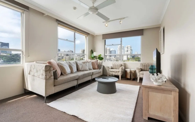 Harbourside 53 in Mcmahons Point