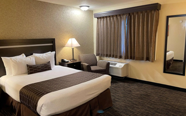 Best Western Plus Pleasanton Inn