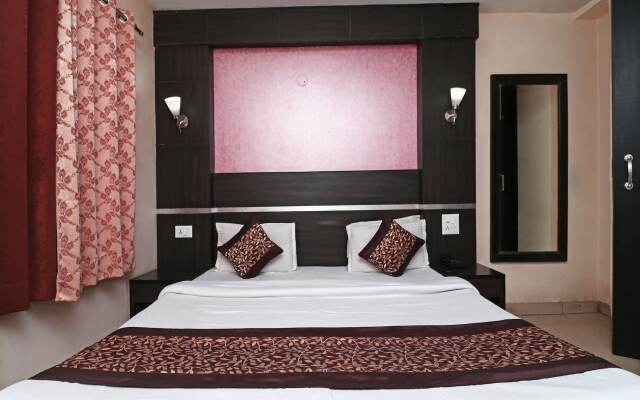 Oyo 15922 Hotel Himalayan Breeze