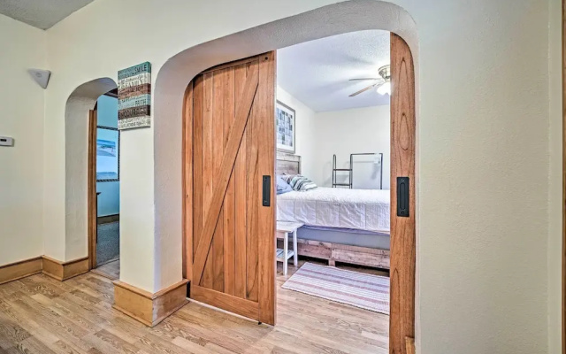 All-season Grand Haven Getaway With Deck!