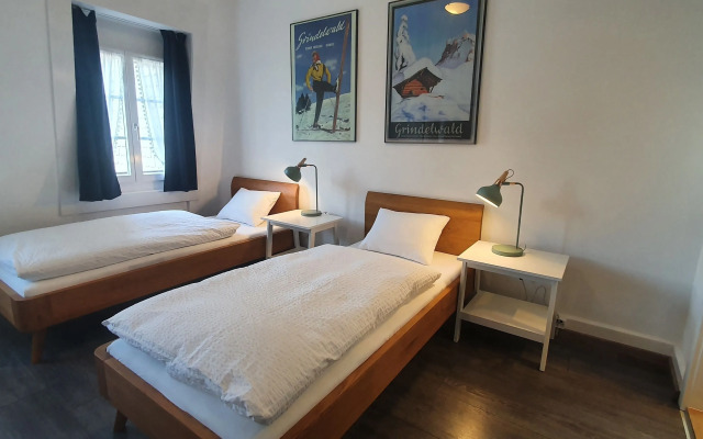 The Aarburg Hotel & Café