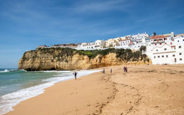 Beach House Apartment