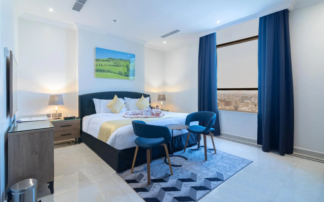 The Gate Hotel and Apartments