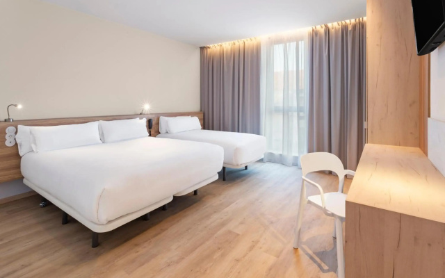 B&b Hotel Lisboa Montijo