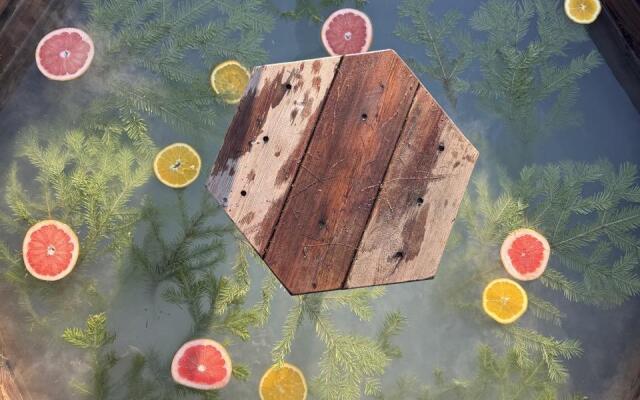 Pav.love Village (ПавЛов)