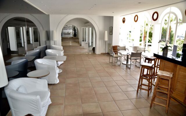 Auberge De La Calanque