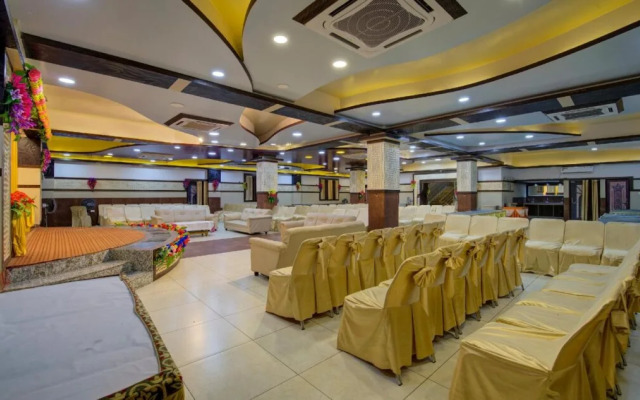 Hotel Madhuram By OYO Rooms