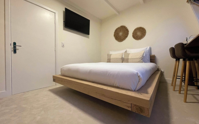 Canal View Stay Amsterdam