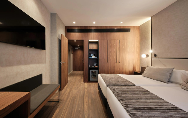 Catalonia Barcelona Plaza