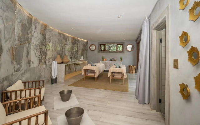 Lush Private Game Lodge