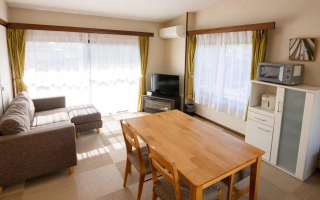 Lenessa Jyougasaki – Guest Rooms – Ito