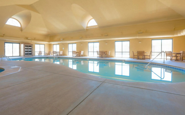 Music Road Resort Hotel and Inn