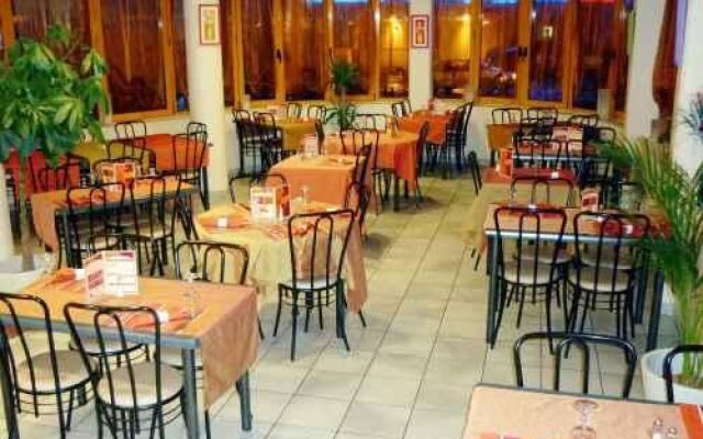Brit Hotel Lille Centre