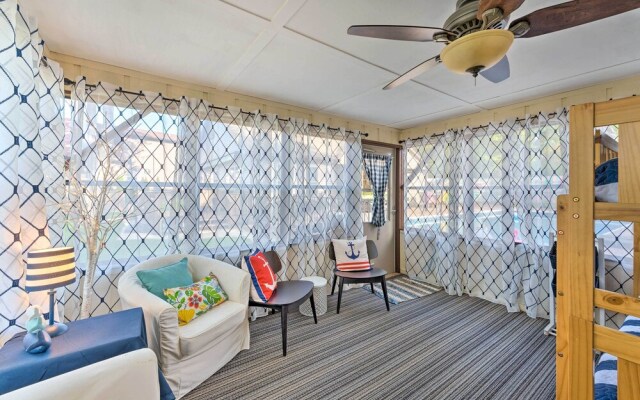 Boat Dock & Backyard: 'rock River Retreat'
