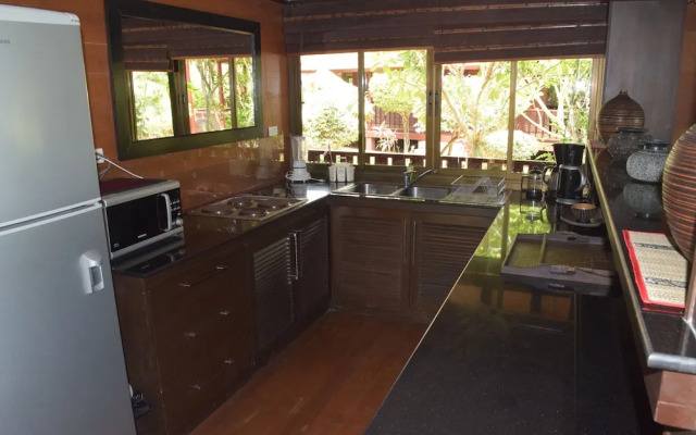 4 bedroom beachfront Villa 3 SDV024-By Samui Dream Villas