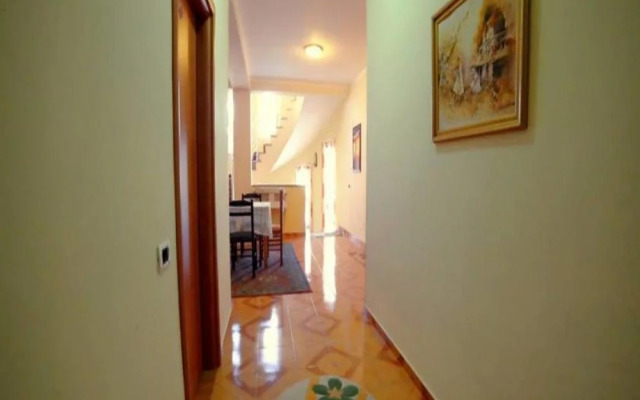 Keshtjella Margarita