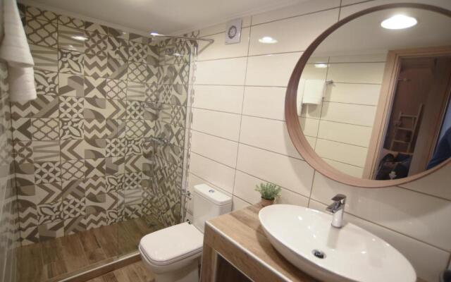 Stavros boutique apartments
