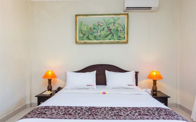 RedDoorz near Petitenget Beach