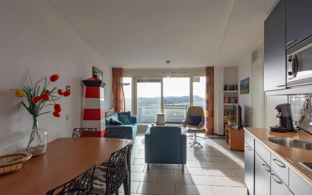 Lovely Apartment Beachside With Balcony