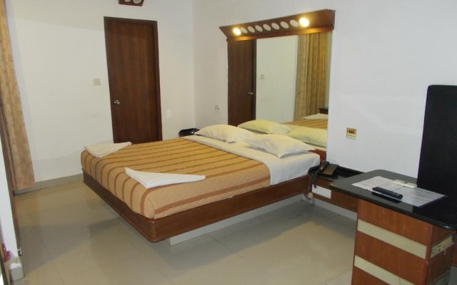 Lotus Comfort-A Pondy Hotel