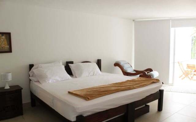 Soul Garden Yoga Hostel & Art Café