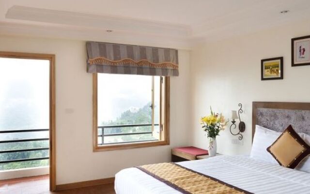 Eden Mountain View Hotel