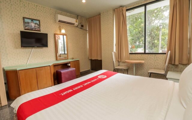 Nida Rooms RamIndra 593 Plaza